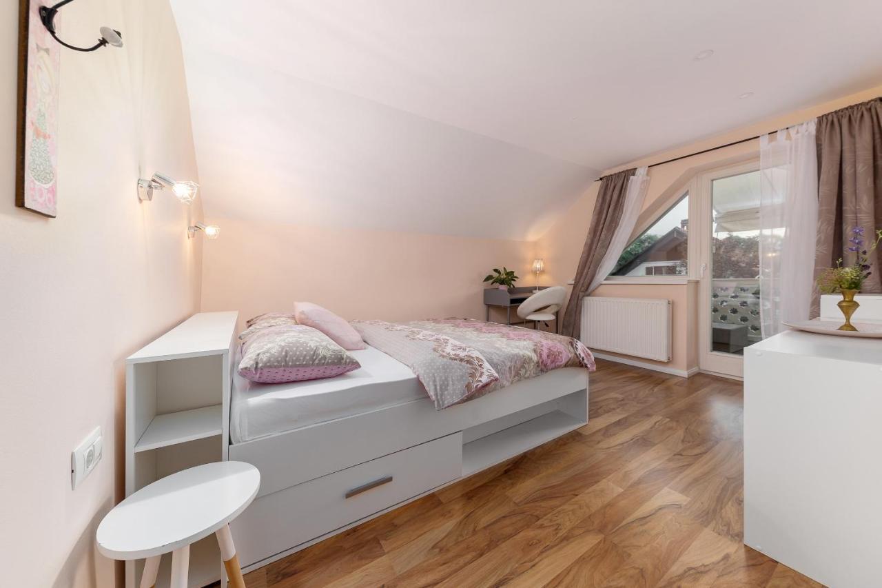 Apartma Summer Garden بليد المظهر الخارجي الصورة