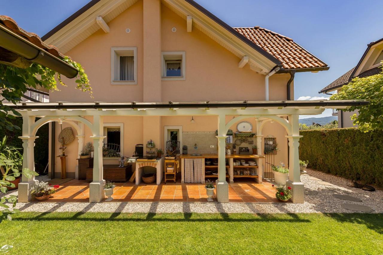 Apartma Summer Garden بليد المظهر الخارجي الصورة